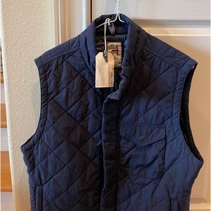 NWT Relwen Flyweight Quilted Vest. Thin protective warmth! M